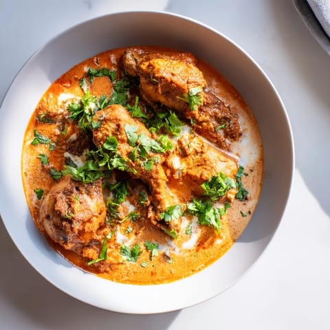 Vibrant image of Instant Pot Chicken Tikka Masala showcasing tender chicken and rich coconut sauce.